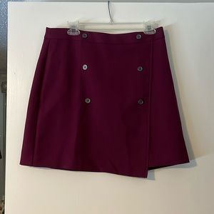 Banana republic button skirt in Maroon